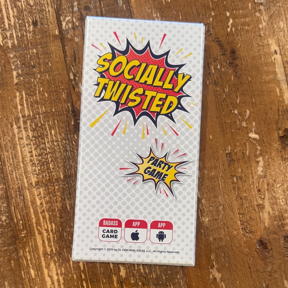 Socially twisted card game